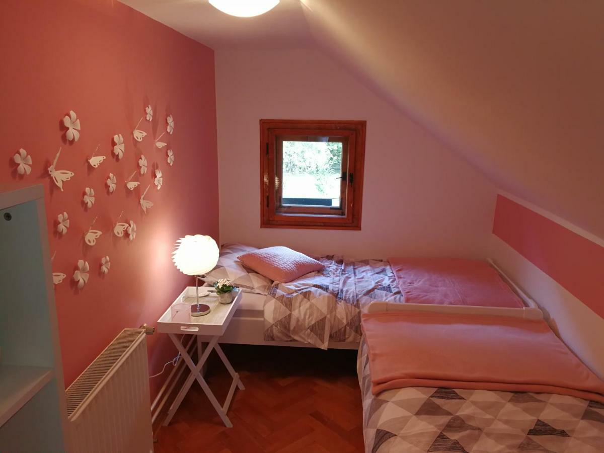 River House Hrib Preddvor Kültér fotó